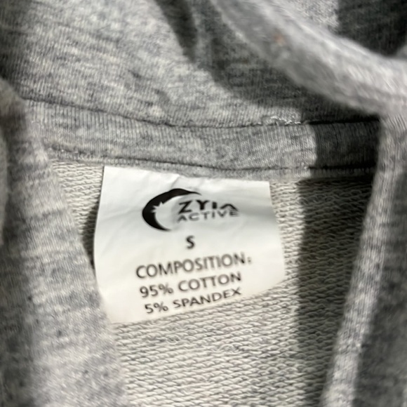 Zyia quilted hoodie - Picture 4 of 7